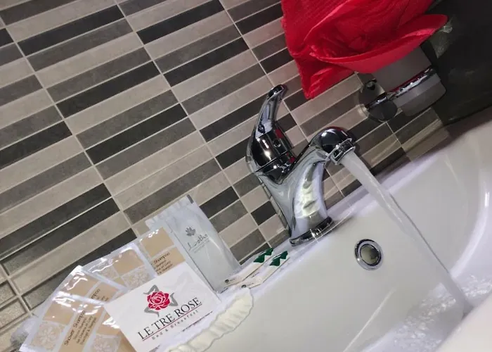 Le Tre Rose טראסיני